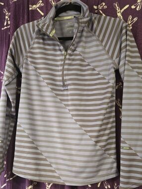 Nike Dri-FIT Striped Quarter-Zip Pullover in Lavender and Taupe